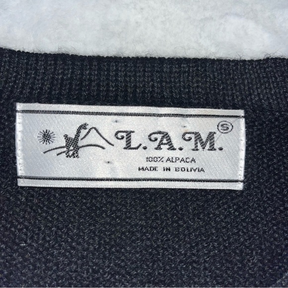 L.A.M. 100% Alpaca Womans Argyle Sweater Sz SM Black Pink Soft Made In Bolivia - Picture 5 of 9